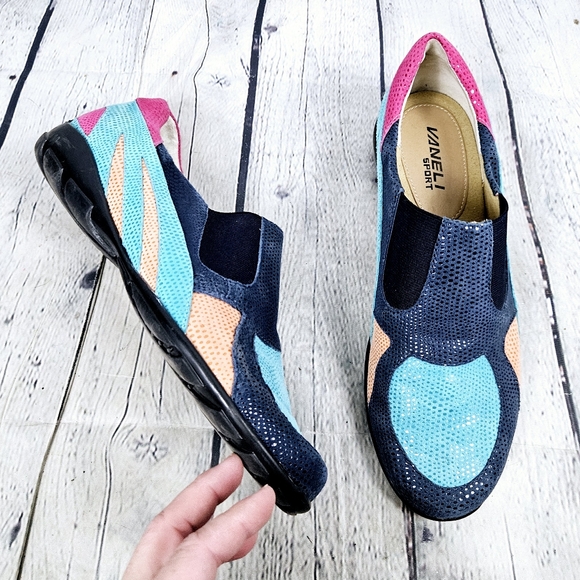 VANELI SPORT | Attie suede slipon colour block sneakers - Picture 2 of 10